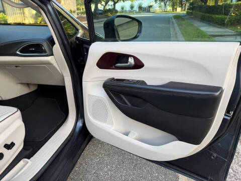2019 Chrysler Pacifica Limited