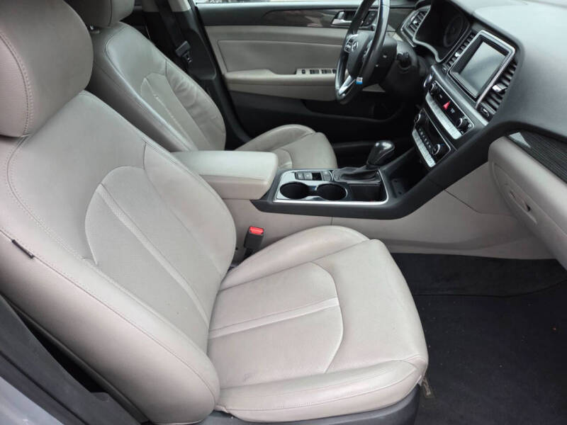 2019 Hyundai Sonata Hybrid Limited