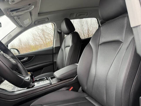 2023 Audi Q7 quattro Premium Plus 45 TFSI