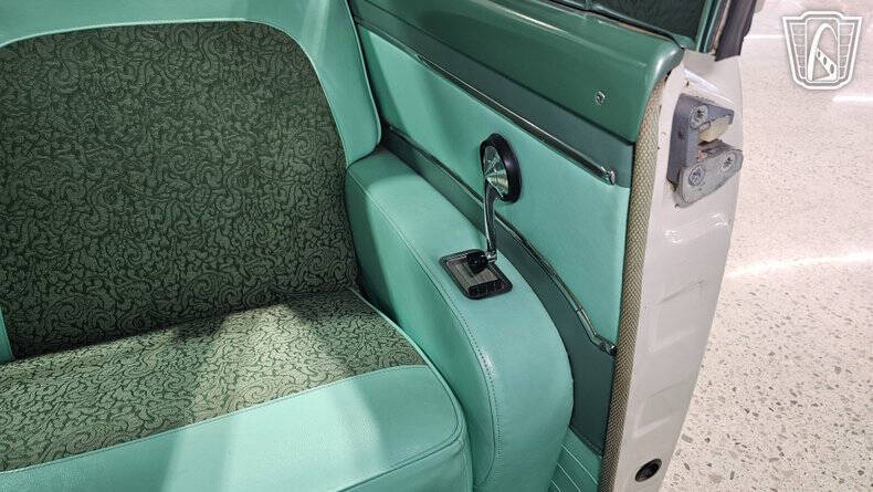 1956 Ford Crown Victoria