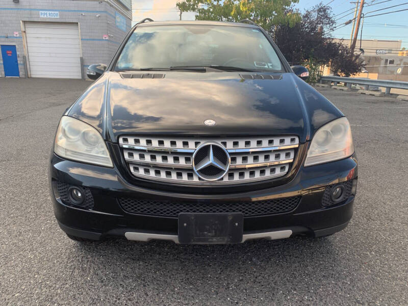 2008 Mercedes-Benz M-Class ML 350 Edition 10