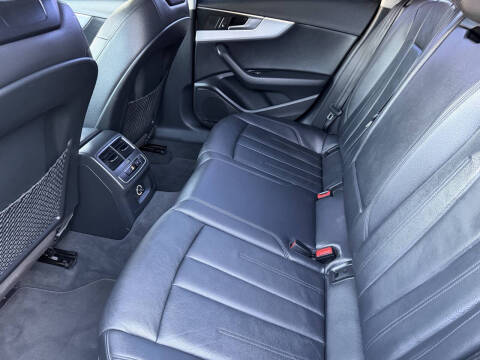 2018 Audi A4 2.0T quattro Premium