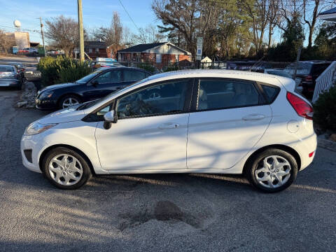 2012 Ford Fiesta SE