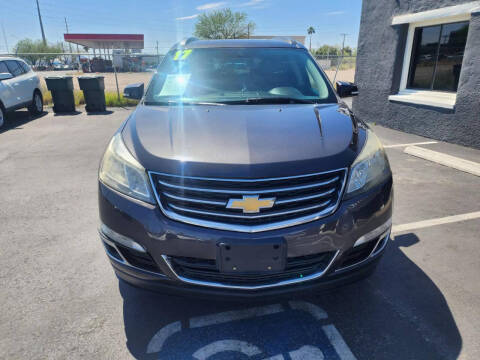 2017 Chevrolet Traverse LT