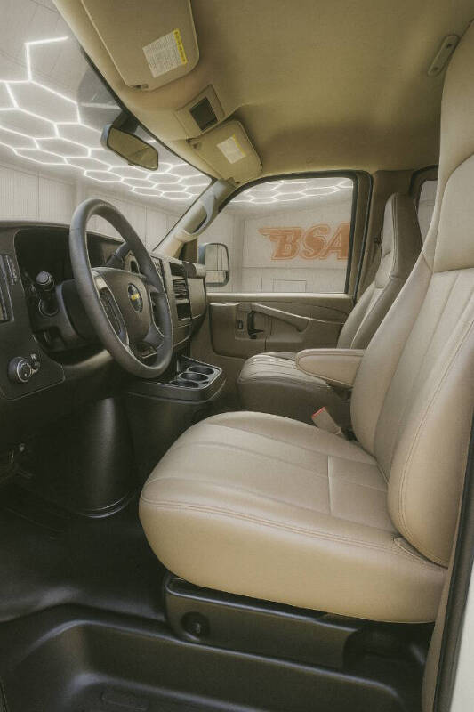 2011 Chevrolet Express LS 2500