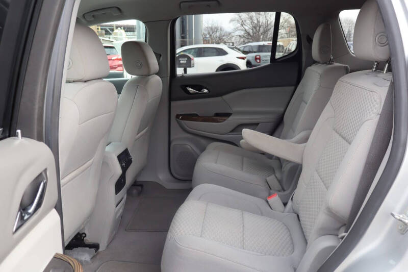 2018 GMC Acadia SLE-2