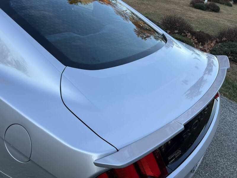 2015 Ford Mustang V6