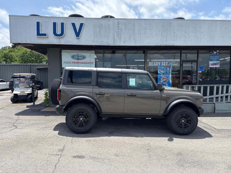 2026 Ford Bronco Badlands