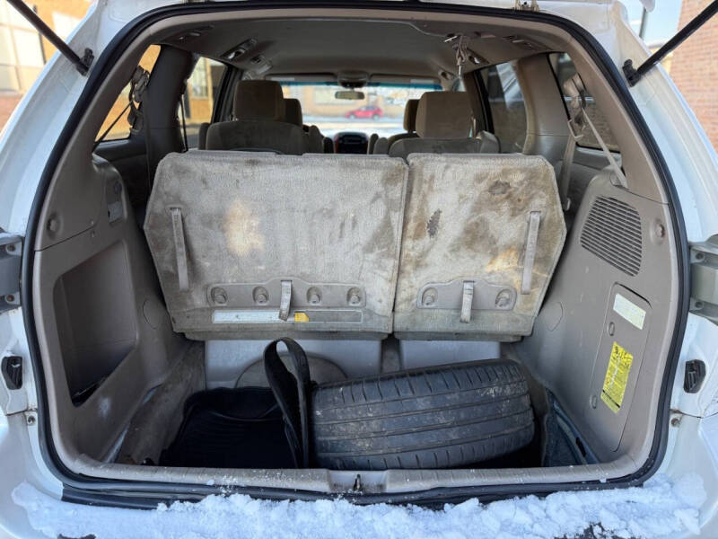 2006 Toyota Sienna CE 7 Passenger