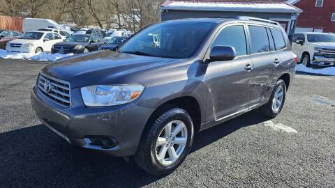 2010 Toyota Highlander for sale at Arcia Services LLC in Chittenango NY