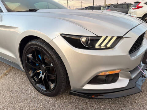 2016 Ford Mustang V6