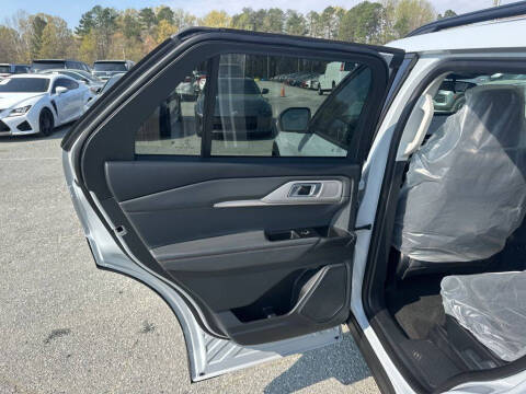 2026 Ford Explorer Active