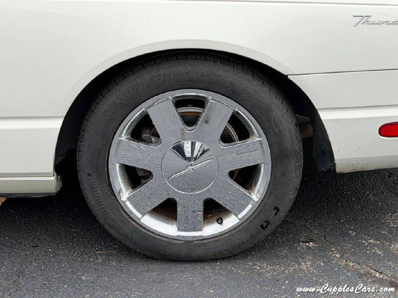 2002 Ford Thunderbird Deluxe