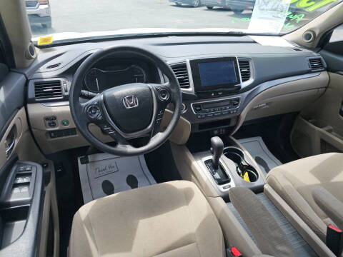 2017 Honda Pilot EX