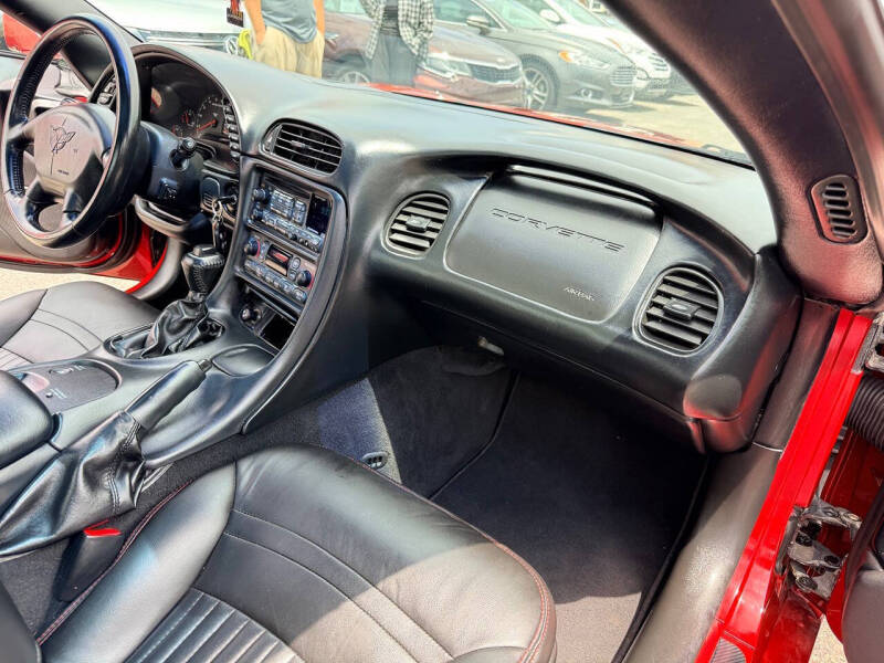 2004 Chevrolet Corvette