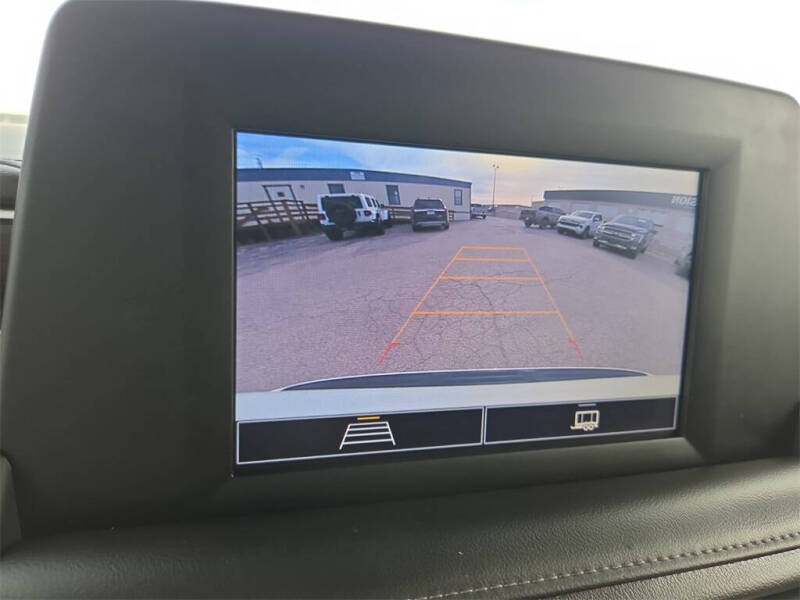 2023 Chevrolet Suburban LS