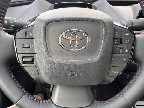 2025 Toyota Prius Plug-in Hybrid