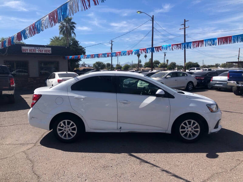2017 Chevrolet Sonic LT Auto