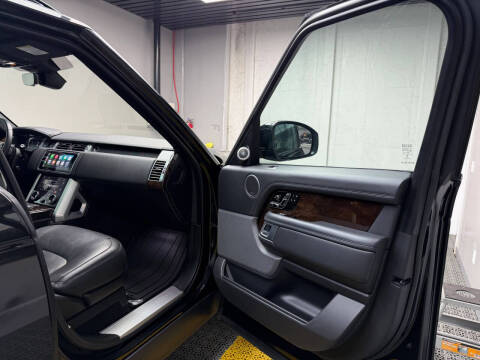 2020 Land Rover Range Rover P525 HSE