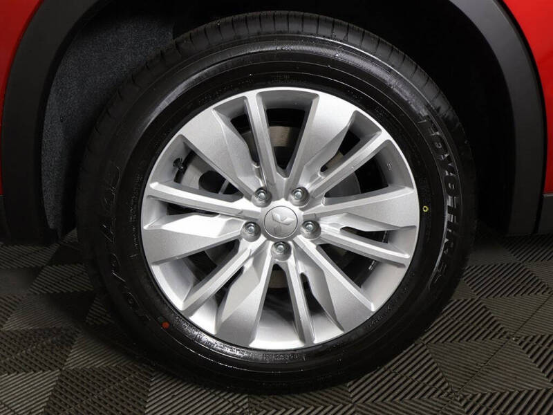 2025 Mitsubishi Outlander ES