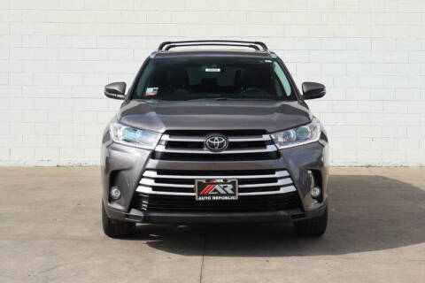 2017 Toyota Highlander