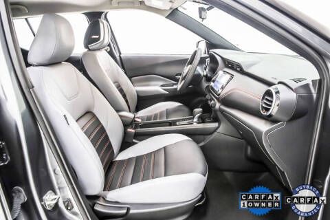 2022 Nissan Kicks SR