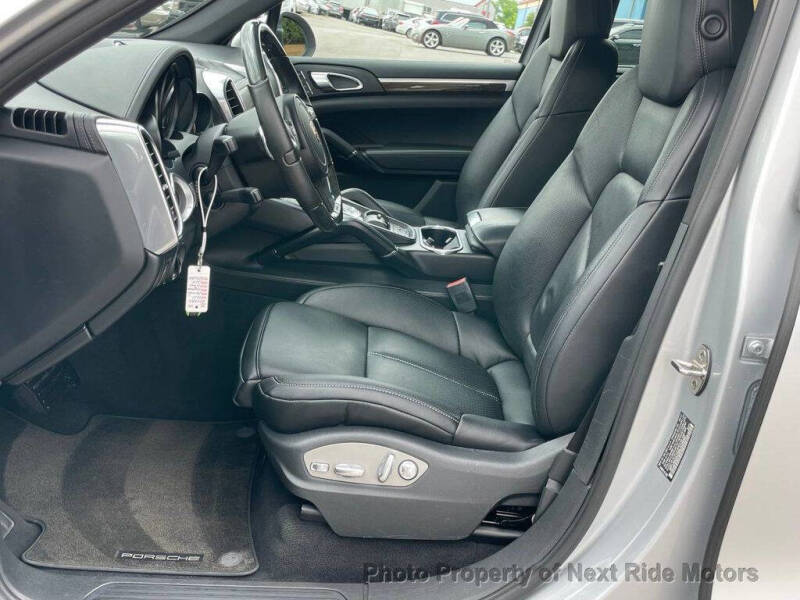2011 Porsche Cayenne Tiptronic