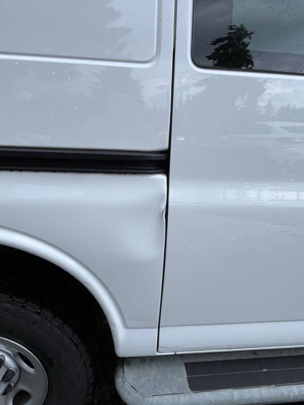 2018 Chevrolet Express 2500
