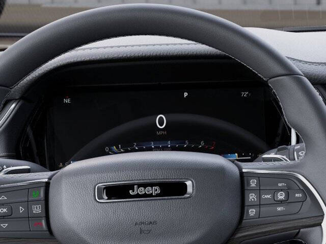 2026 Jeep Grand Cherokee Altitude