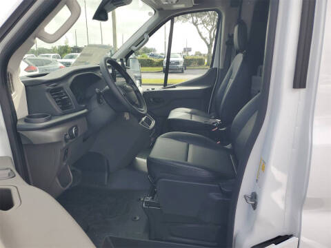 2025 Ford Transit 250