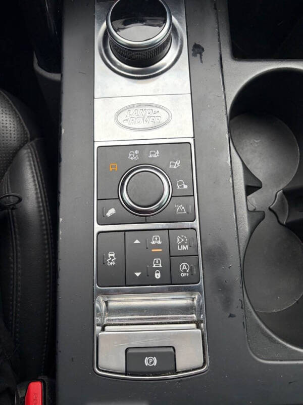 2017 Land Rover Discovery SE