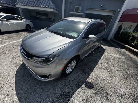2019 Chrysler Pacifica Touring L