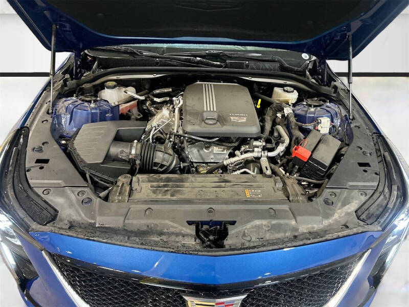 2025 Cadillac CT5 Sport