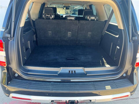 2023 Ford Expedition MAX XLT