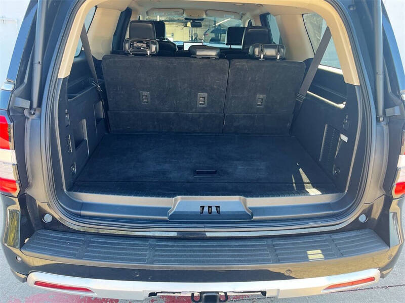 2023 Ford Expedition MAX XLT