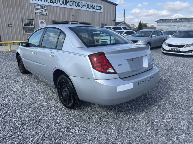 2005 Saturn Ion 2