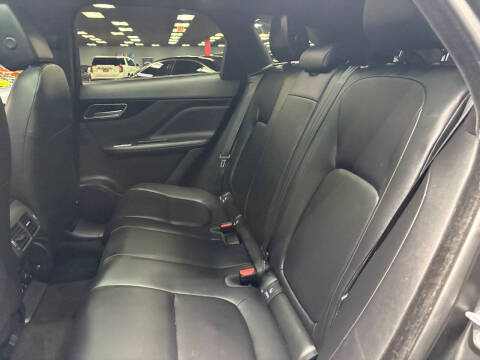 2020 Jaguar F-PACE 25t Premium