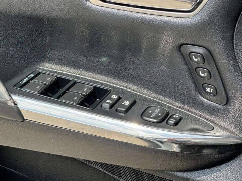 2013 Toyota Avalon XLE