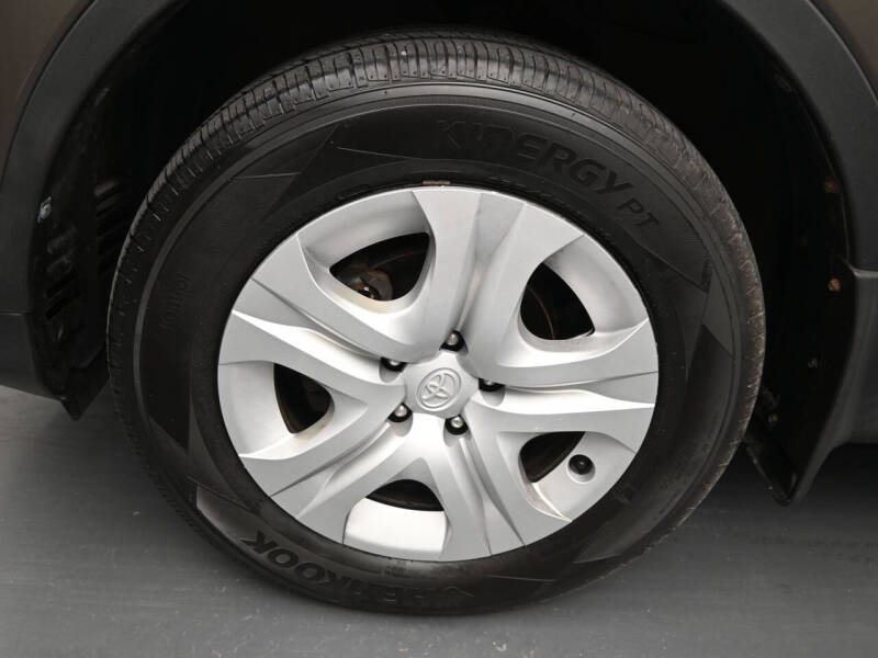2013 Toyota RAV4 LE
