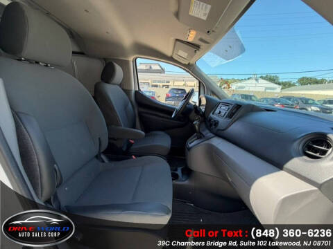 2015 Nissan NV200