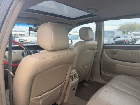 2002 Toyota Avalon XLS