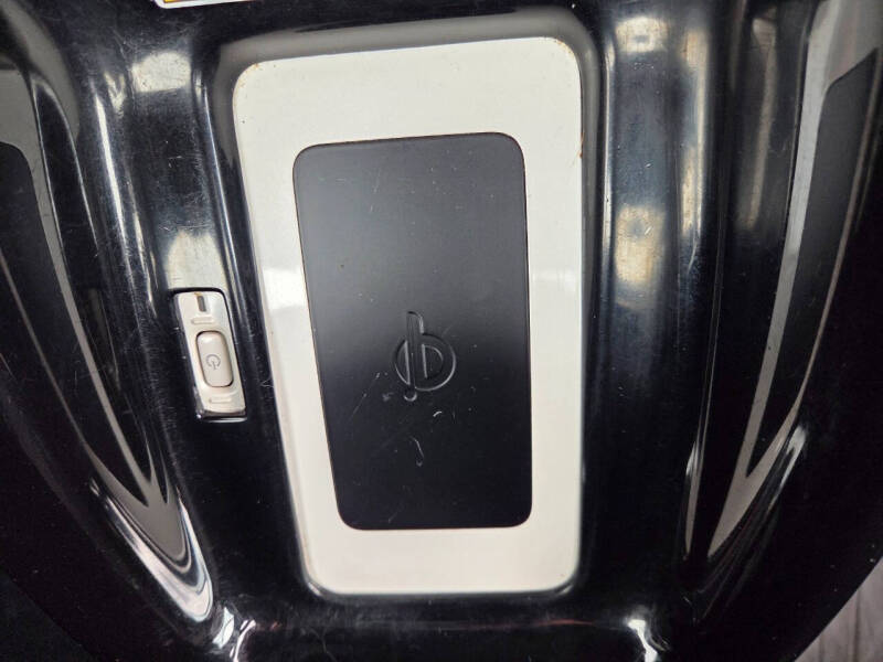 2016 Toyota Prius Four Touring