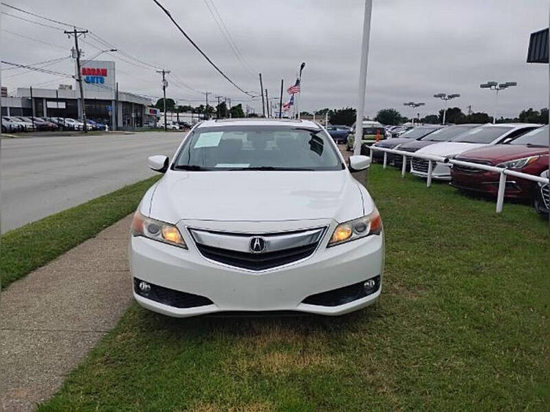 2013 Acura ILX 2.0L w/Premium