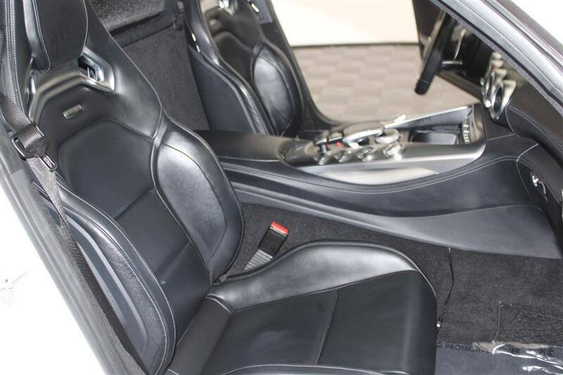 2017 Mercedes-Benz AMG GT