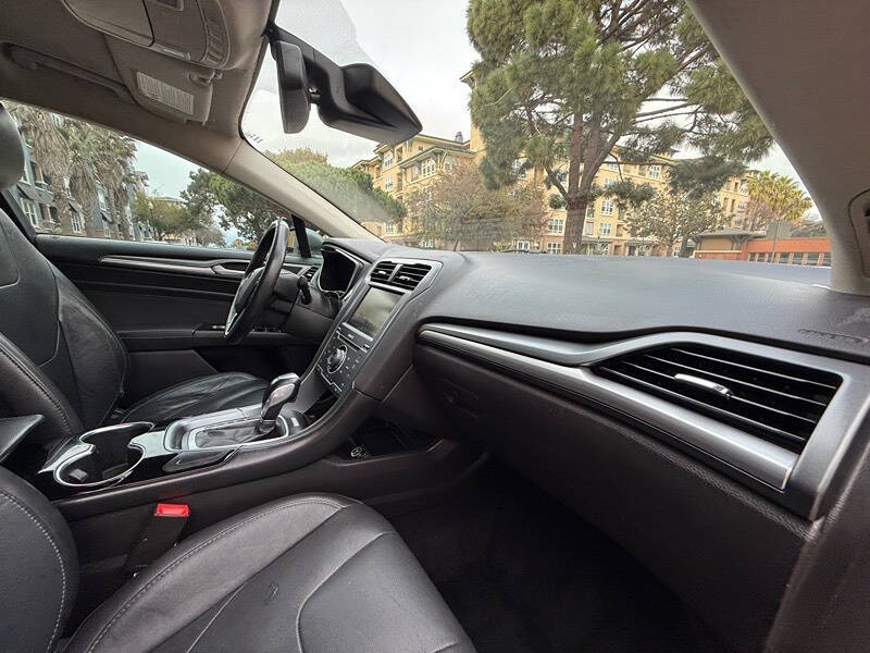 2014 Ford Fusion Hybrid Titanium