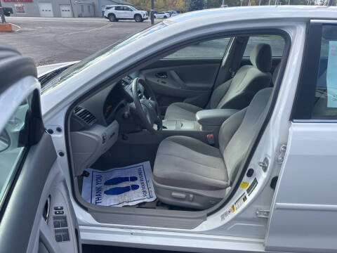 2011 Toyota Camry LE