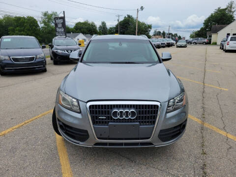 2011 Audi Q5 2.0T quattro Premium Plus