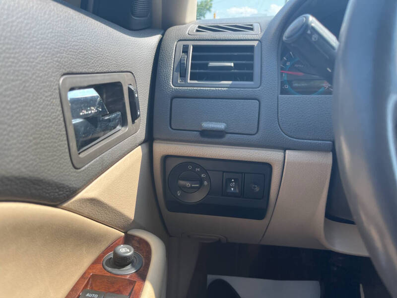 2010 Ford Fusion SEL