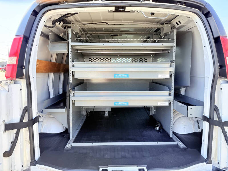 2018 Chevrolet Express 2500