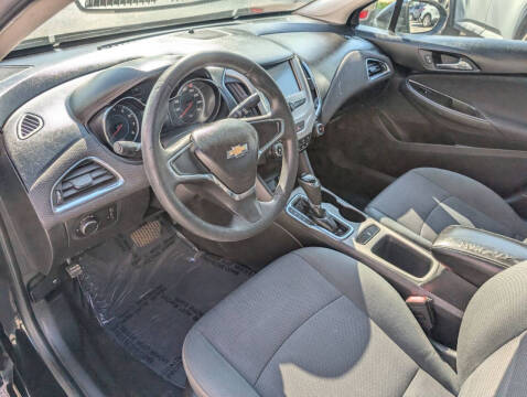 2017 Chevrolet Cruze LS Auto